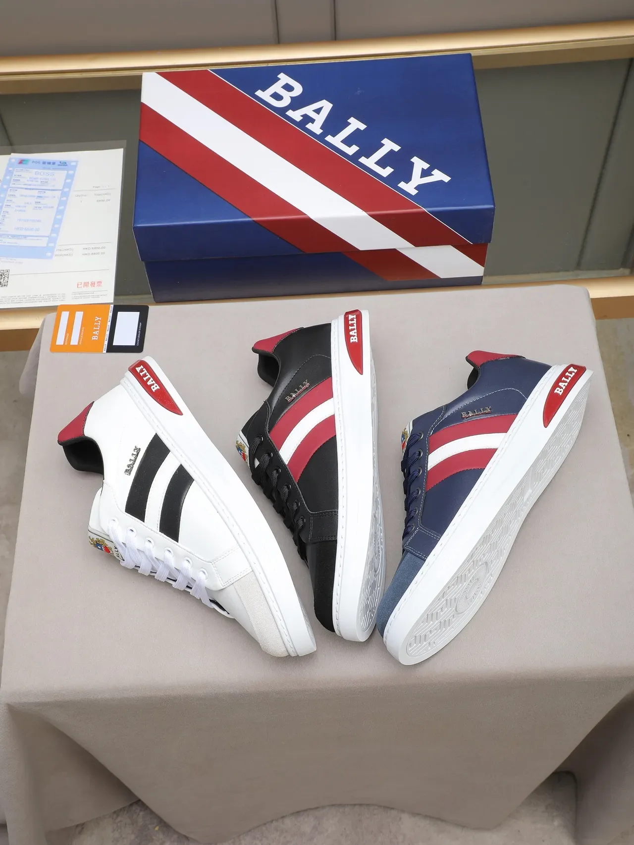 BALLY Tênis Lifestyle Branco Preto Vermelho Listrado Low-Top 2