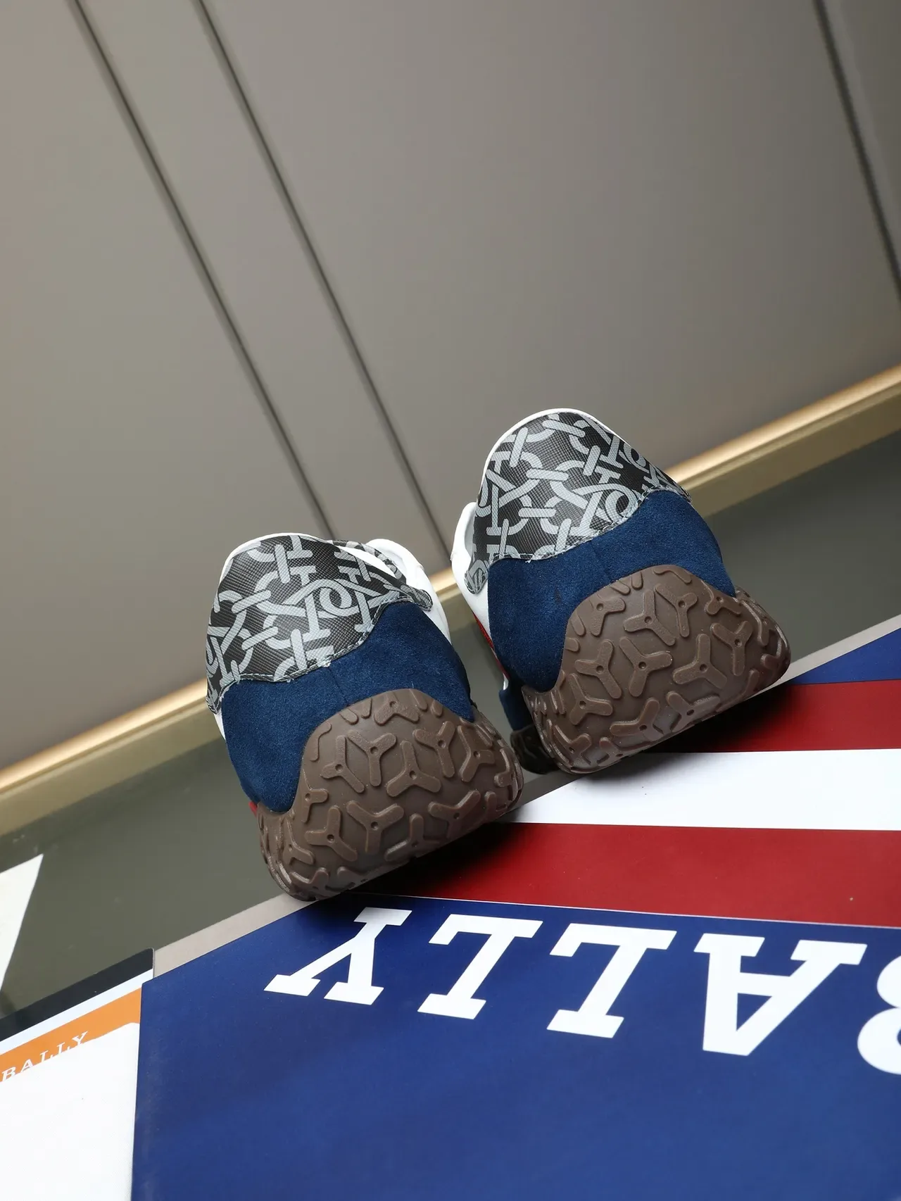 Bally White Navy Low-Top Suede-and-Textile Upper Sneakers 3