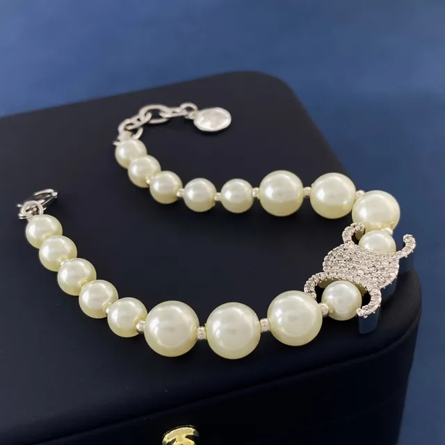 Beige Silver Pearl Strand Crystal-Embellished Centerpiece Bracelet 3