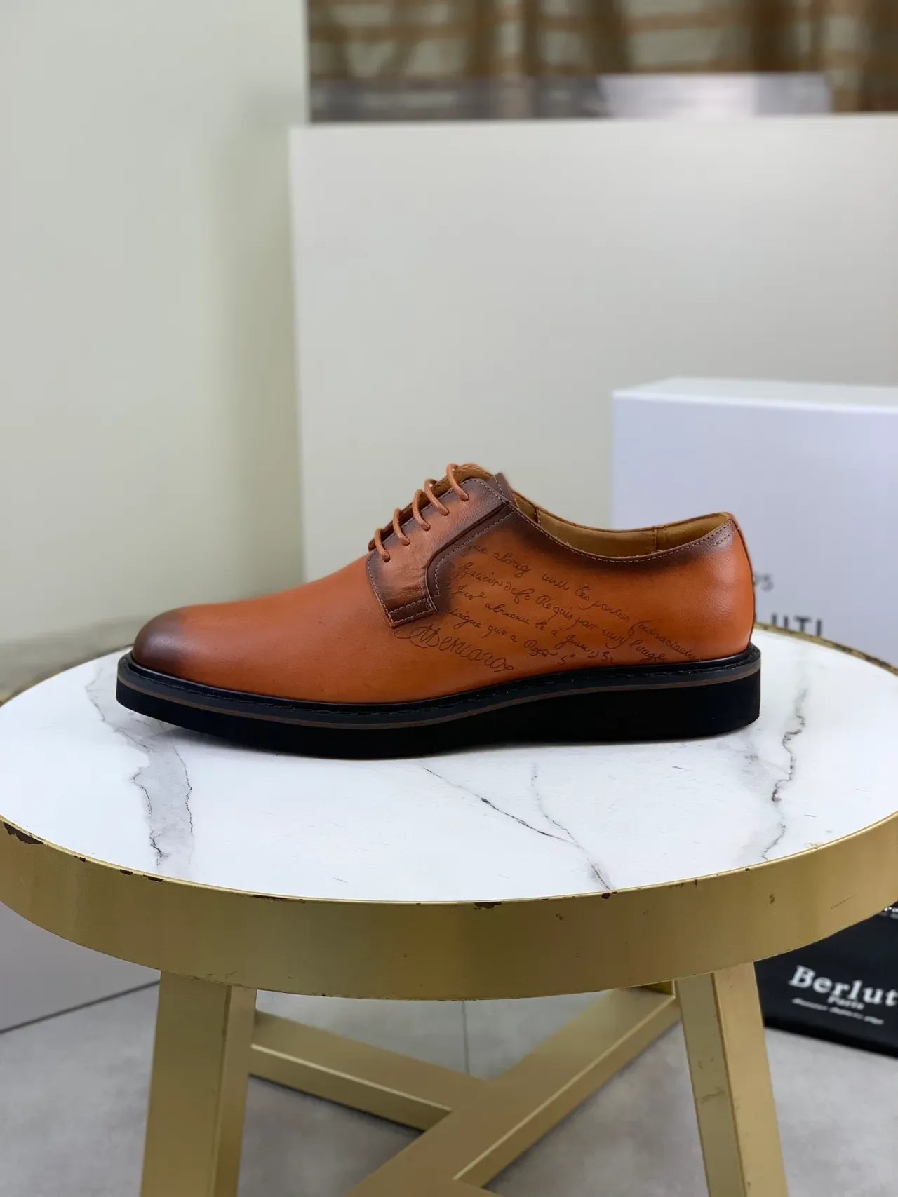 BERLUTI कॉग्नैक कैप टू ऑक्सफोर्ड जूते 6