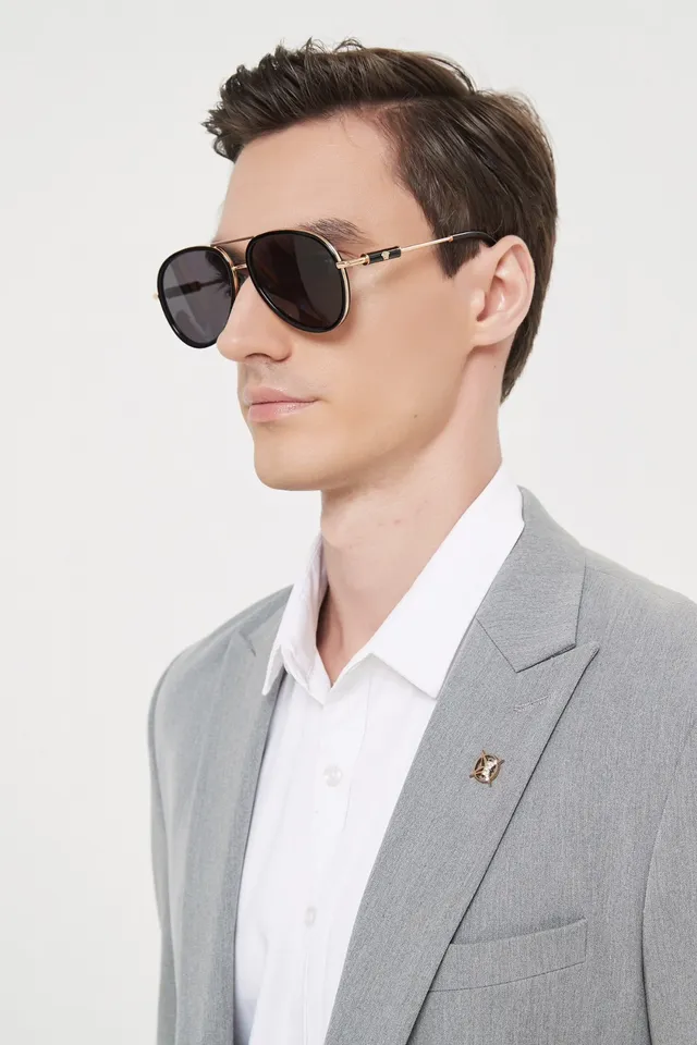 Black and Gold Aviator-Style Sunglasses 9