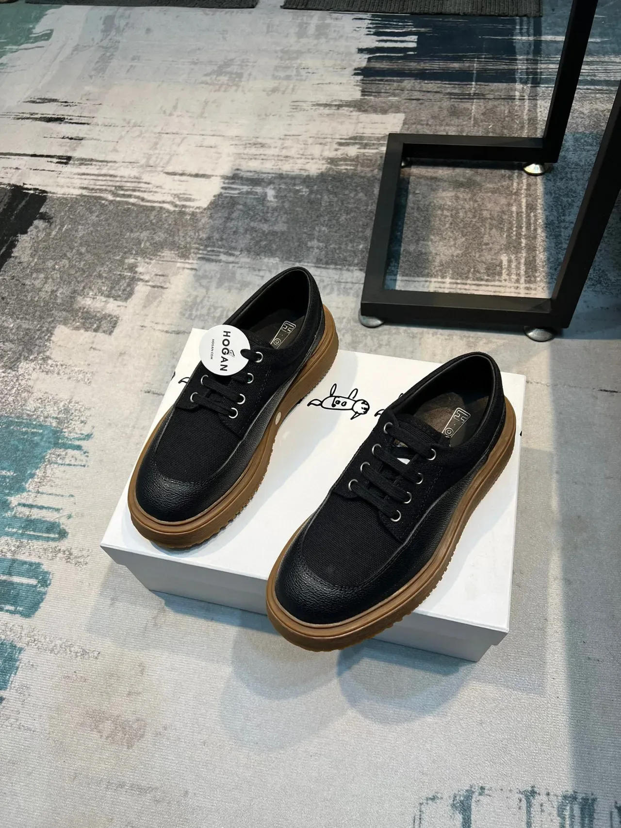 Sapato casual de plataforma preto e goma com cadarço 6
