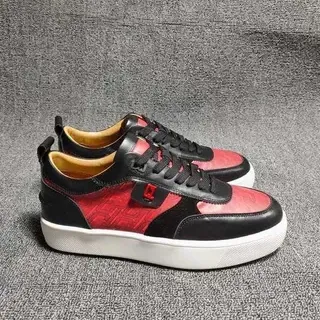 أحذية رياضية بأسلوب حياة بلونين أسود وأحمر