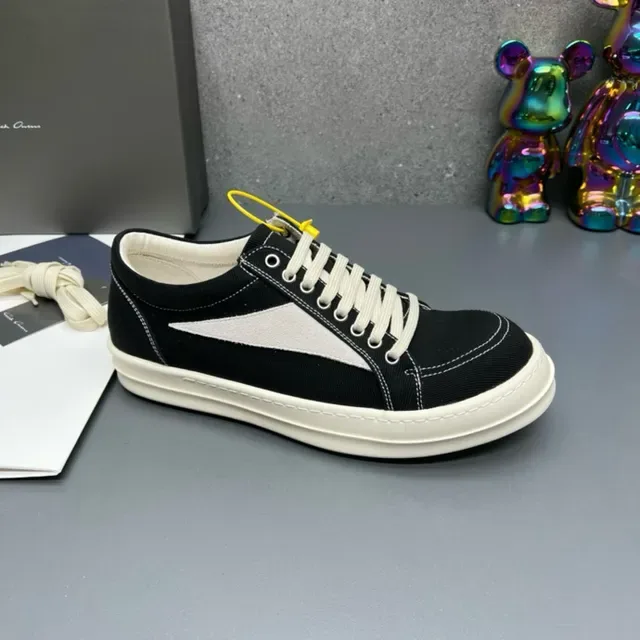 Black and White Canvas Low-Top Lifestyle Sneakers 9
