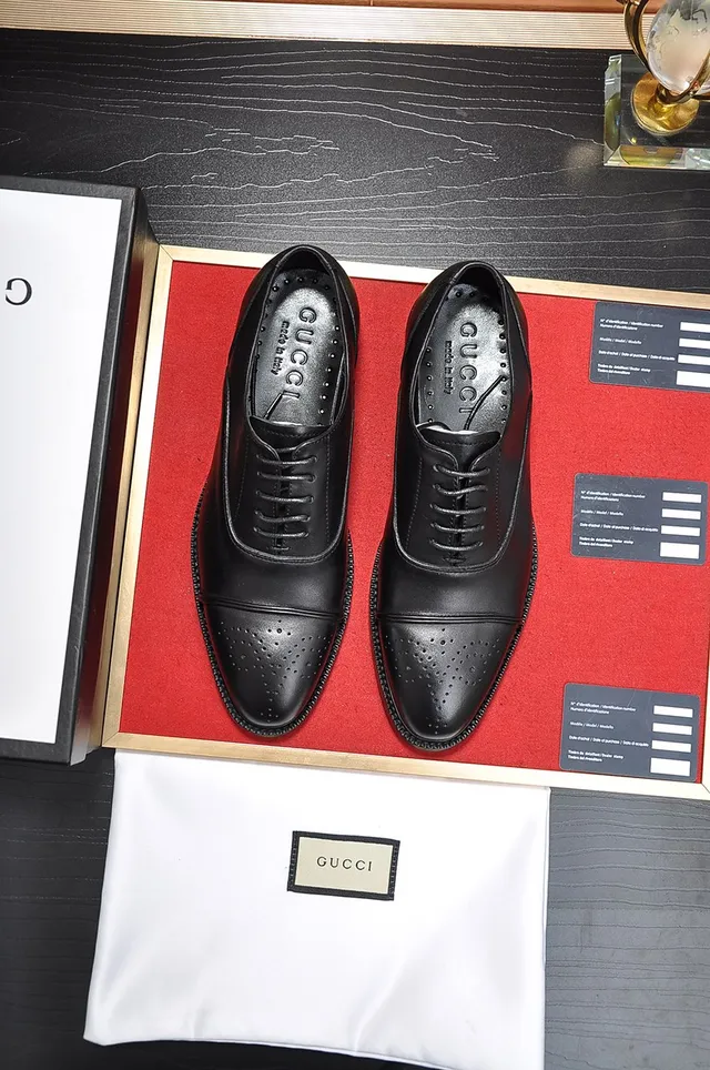 Black Cap-Toe Brogue Oxford Shoes 5