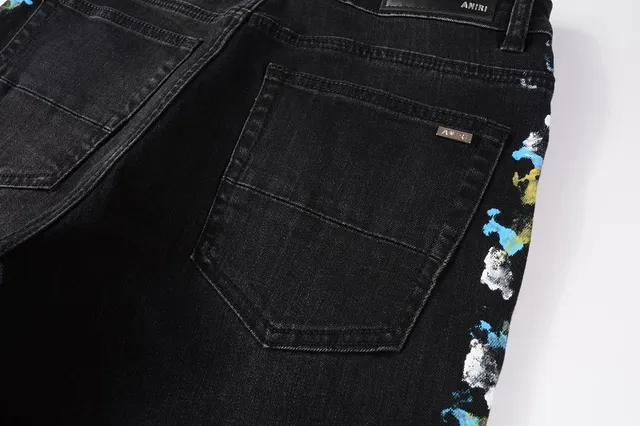 Pantalones Vaqueros Negros Distressed con Bordados Florales Slim-Fit 15