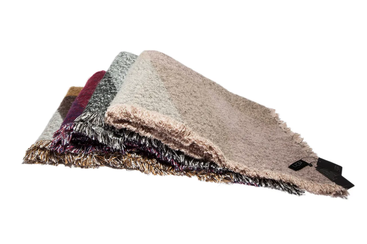 Black White Heavily Fringed Edge Dense Felted Weave Scarve 7