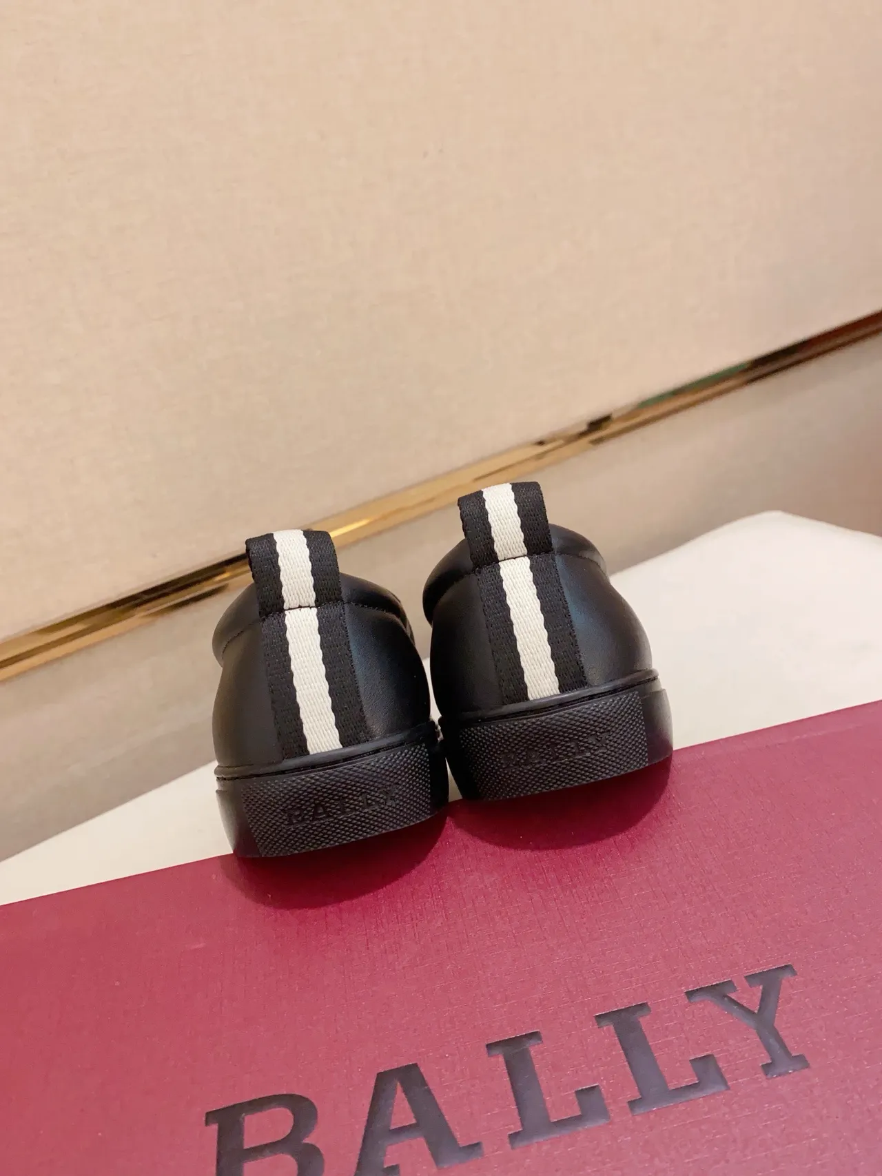 Black White Perforated Leather Upper Slip-On Construction Loafer 3