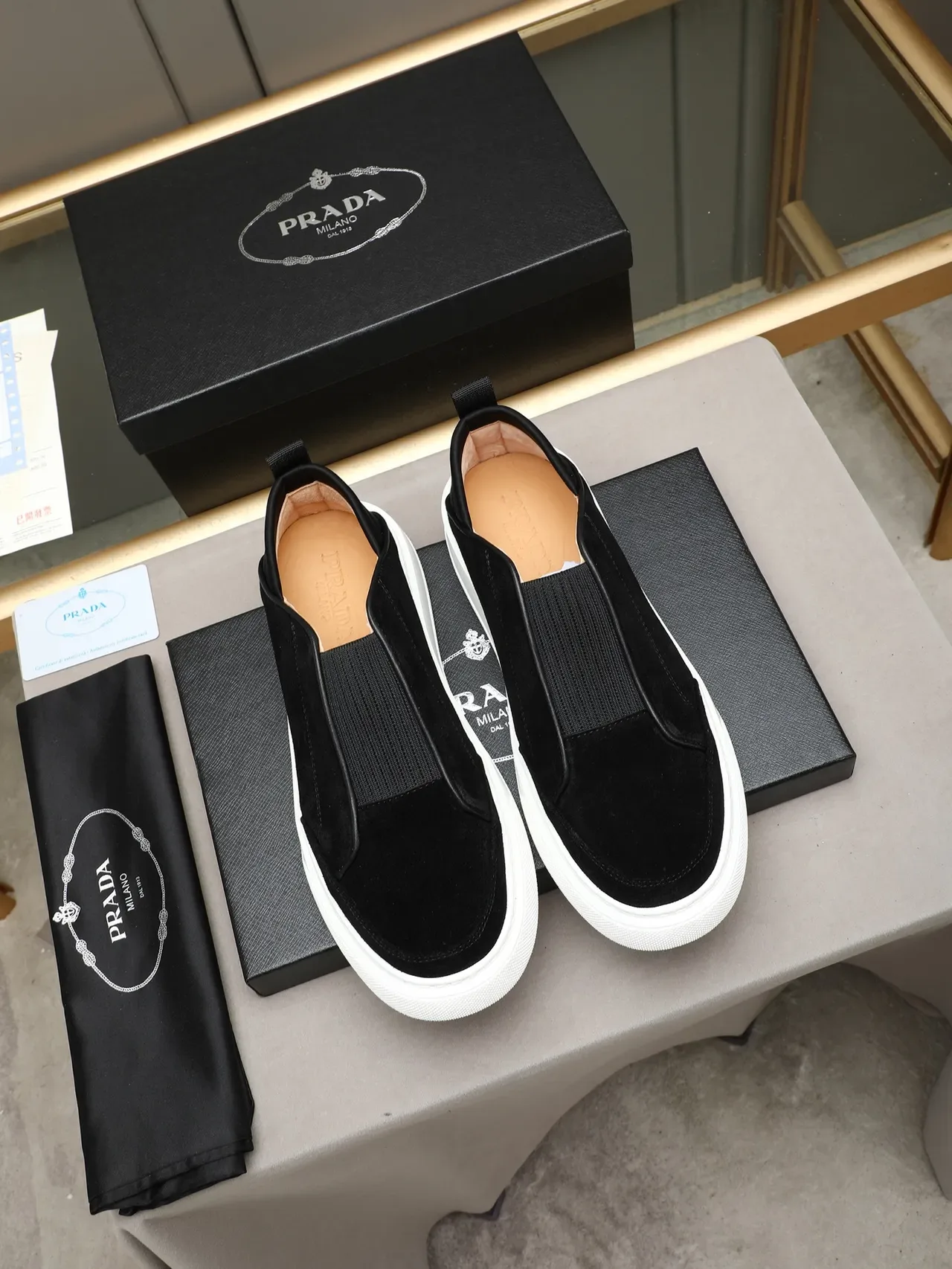 Black White Slip-On Suede Upper Lifestyle Sneakers 3