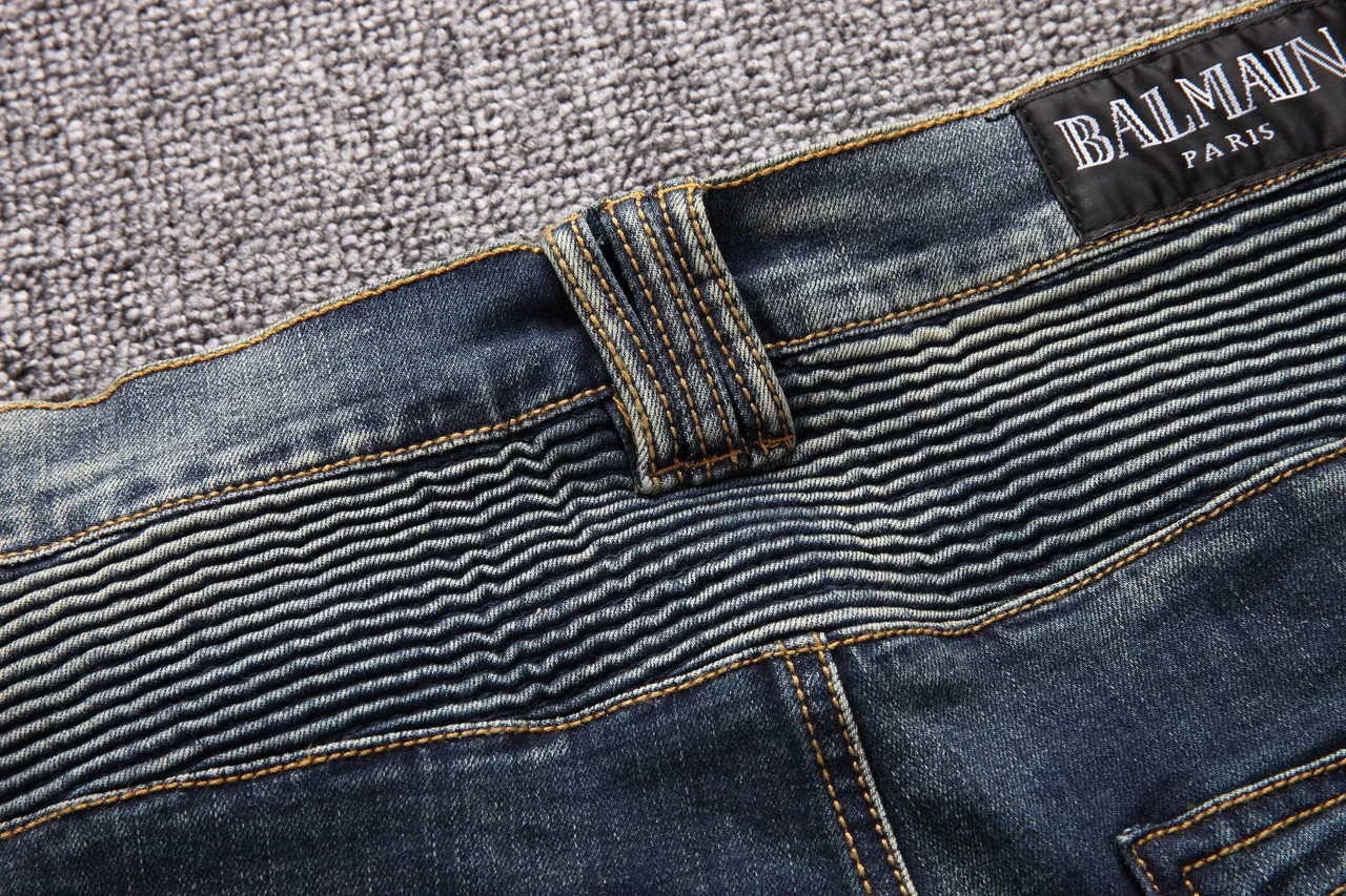 নীল সাদা distressed জিপার পকেট শর্টস 4
