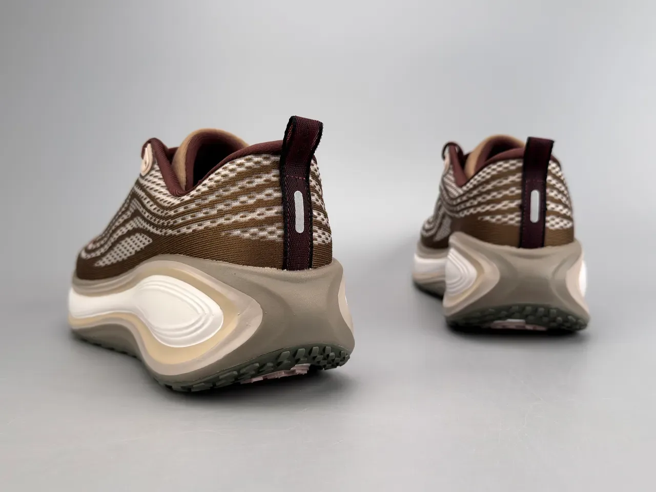 Brown and Beige Wave-Knit Low-Top Lifestyle Sneaker 6