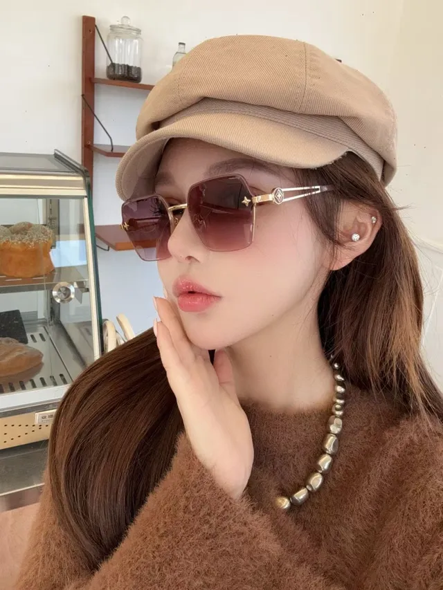 Brown Gold Square-Frame Gradient Lenses Sunglasses 2