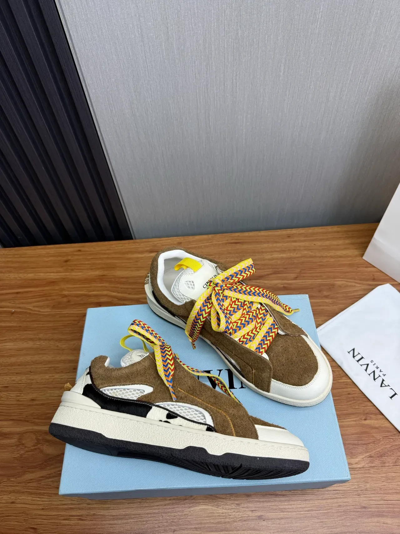 Brown Multicolor Mixed-Material Upper Oversized Woven Zigzag Laces Sneakers 6