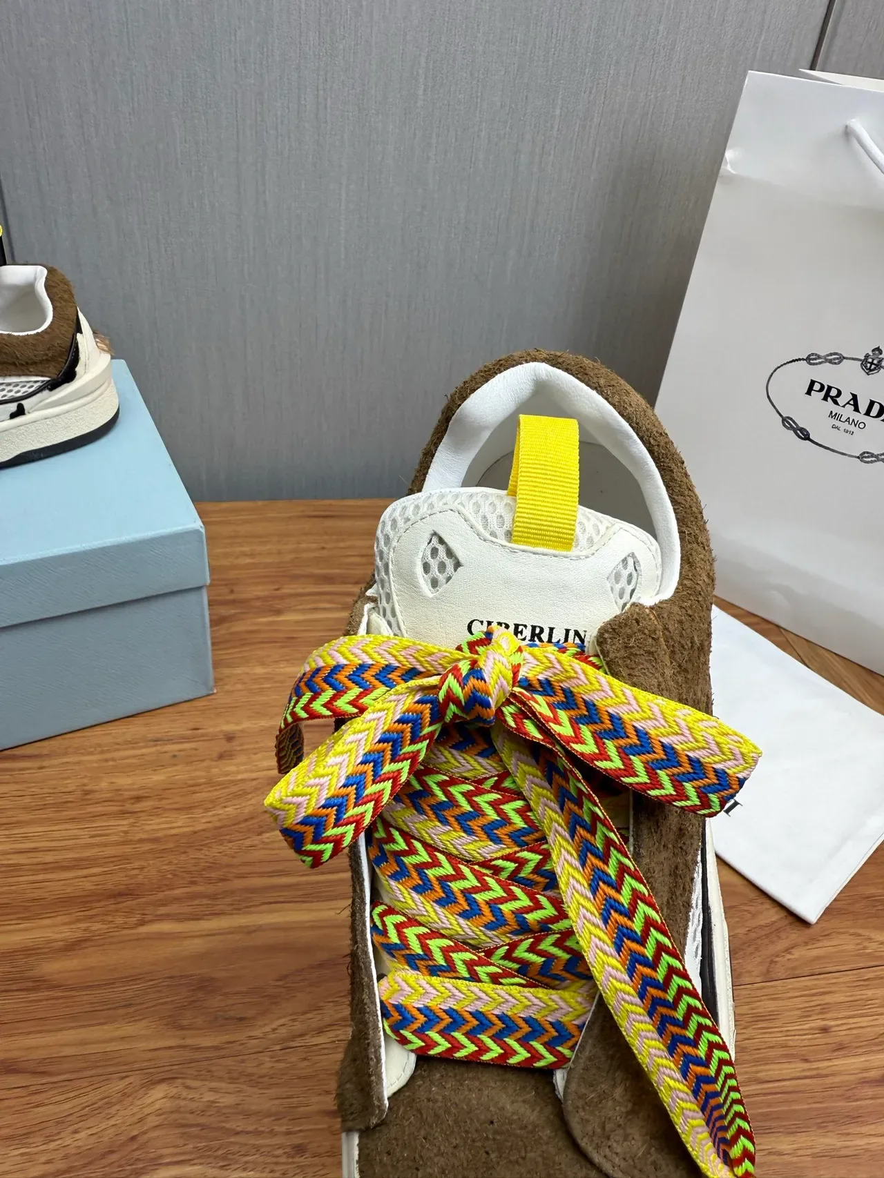 Brown Multicolor Mixed-Material Upper Oversized Woven Zigzag Laces Sneakers 9