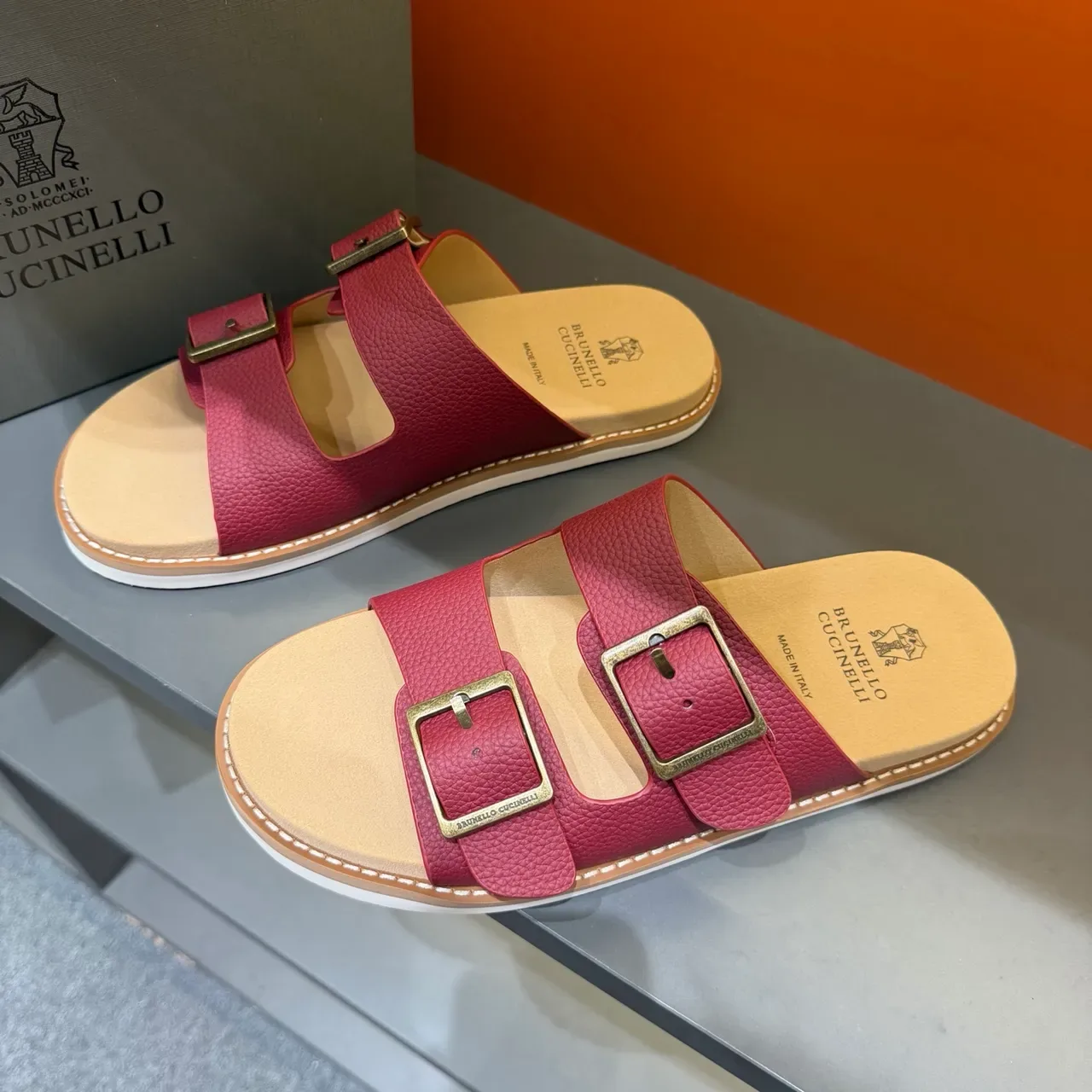 Brunello Cucinelli Sandales Casuales à Double Bretelle avec Boucle 13