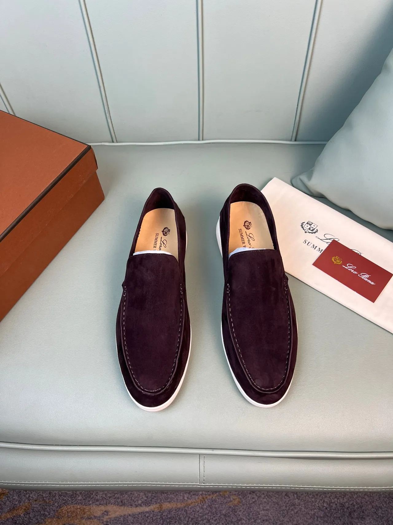 Burgundy Beige Suede Upper Moc-Toe Stitching Loafer 9