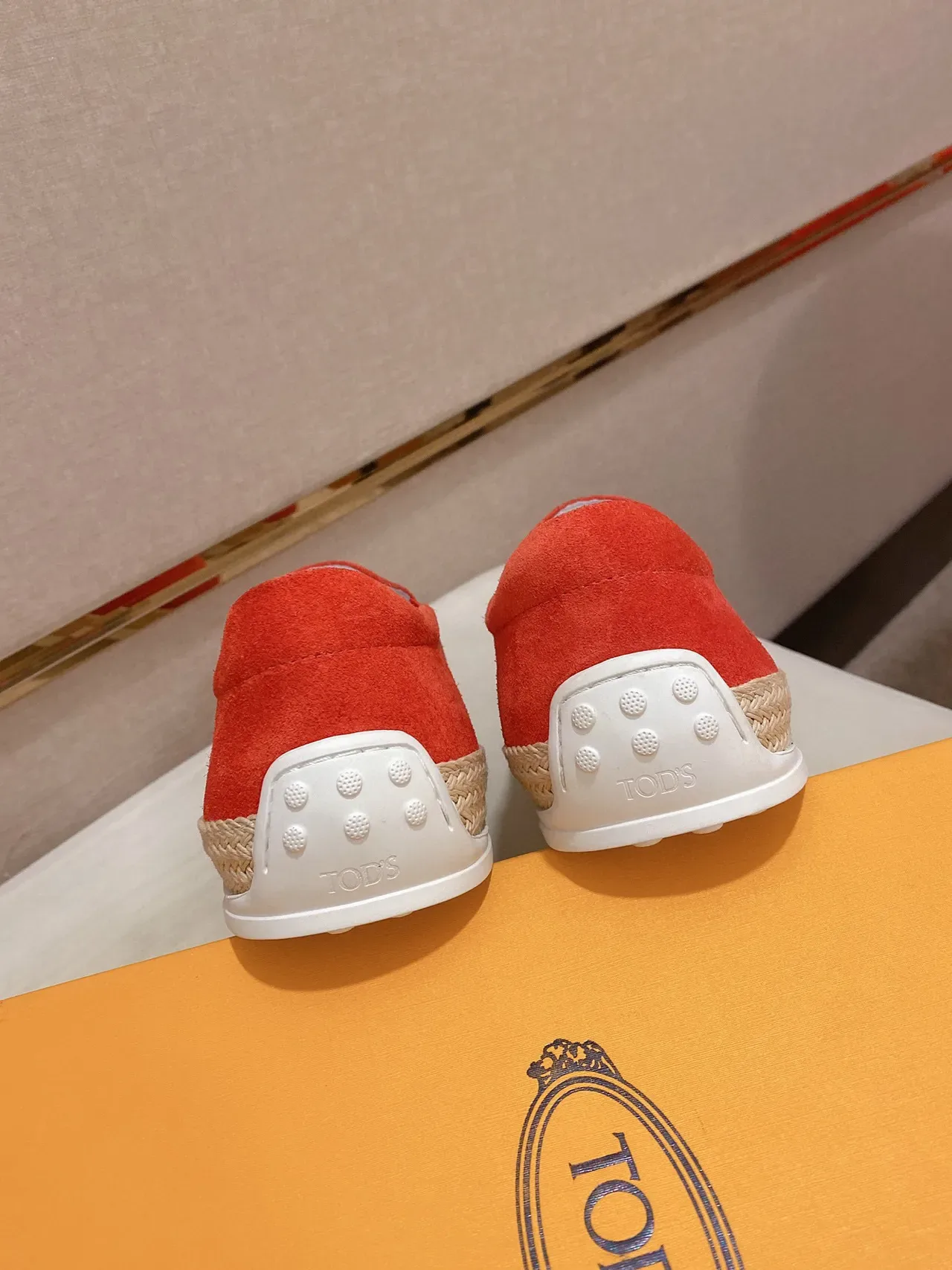 Alpargata slip-on de ante coral 3