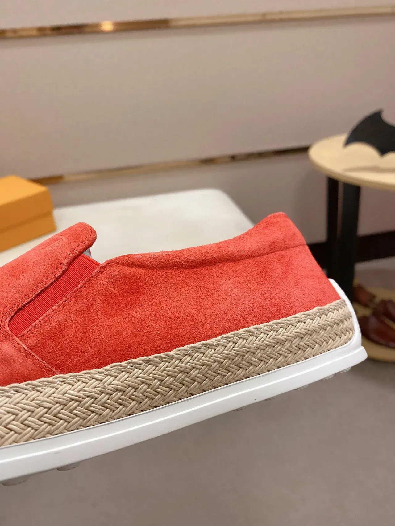 Alpargata slip-on de ante coral 4