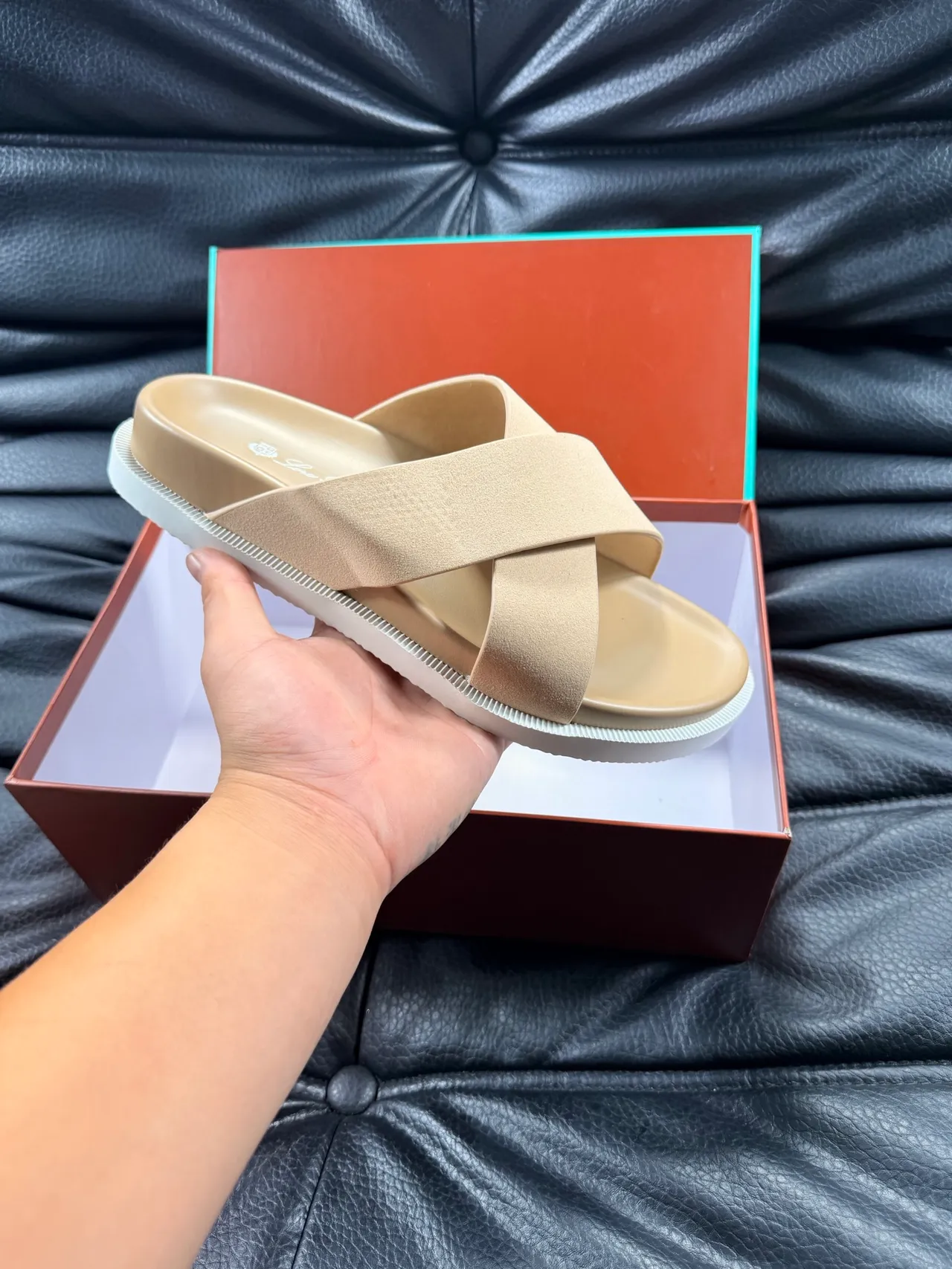 Crisscross Strap Flat Platform Slippers 16