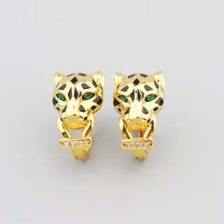 Aretes dorados negros con motivo de cabeza de leopardo esmaltados con patrón de manchas