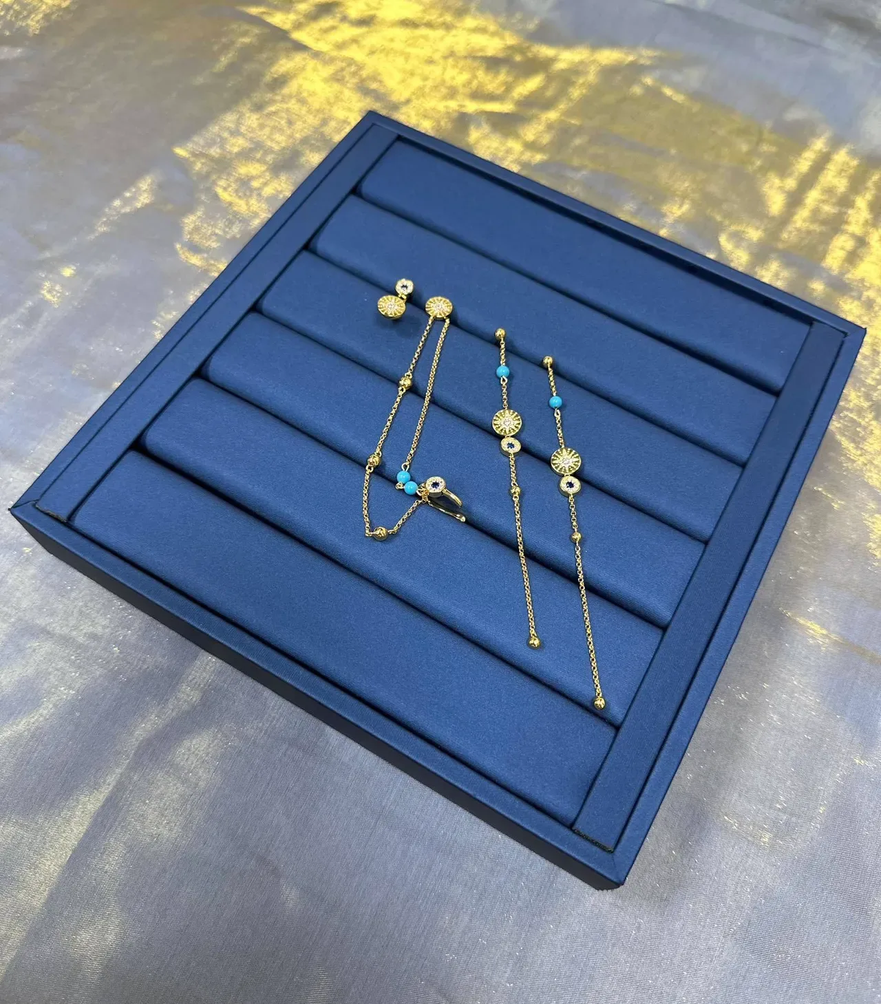 Gold Blue Chain Turquoise Bead Accents Necklace 8