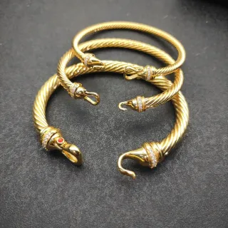 Gold Red Twisted Cable Hook Clasp Bracelet
