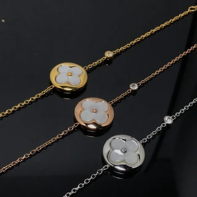 Gold Silver Floral Pendant Mother-of-Pearl Inlay Necklace 2
