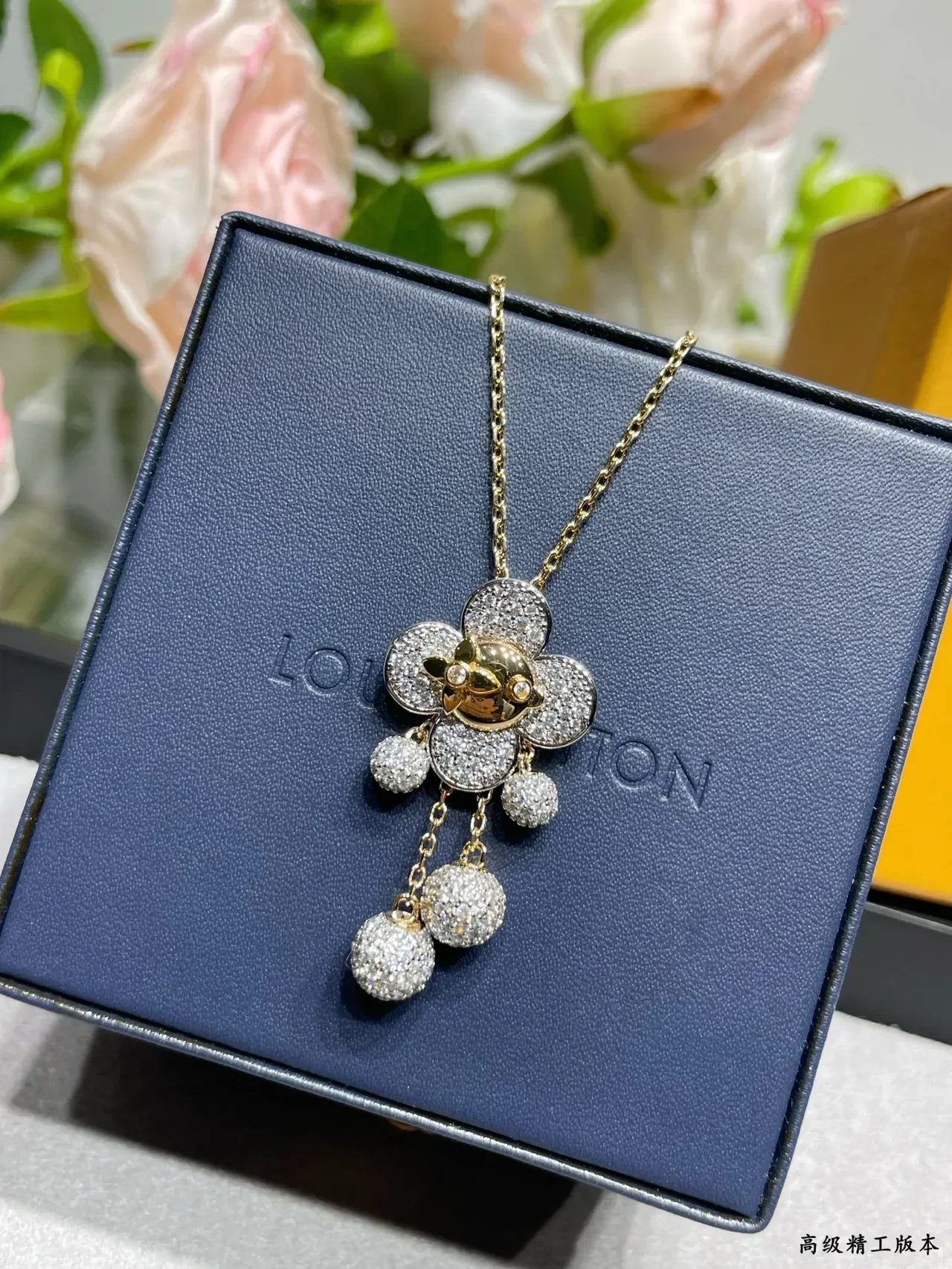 Gold Silver Floral Pendant Pavé-Set Necklace 7