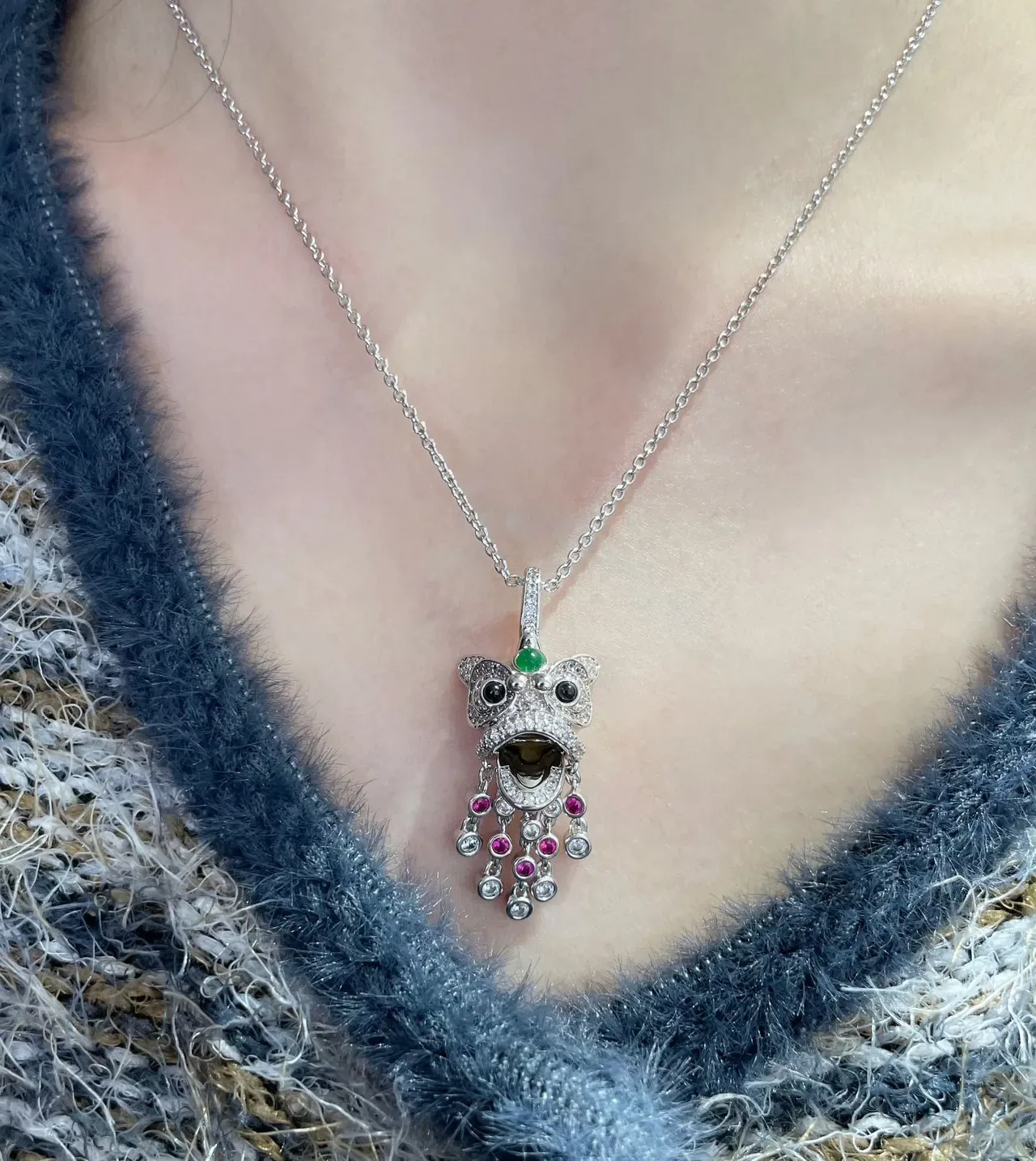 Gold Silver Lion-Dance Mask Motif Pavé-Set Gemstones Necklace 9