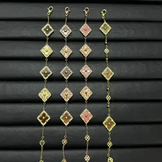 金色四叶形花卉圆牌链条手链