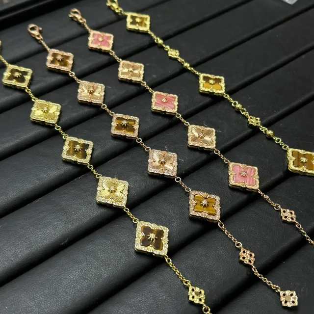 金色四叶形花卉圆牌链条手链 8