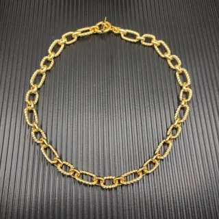 Collier chaîne torsadée en corde dorée