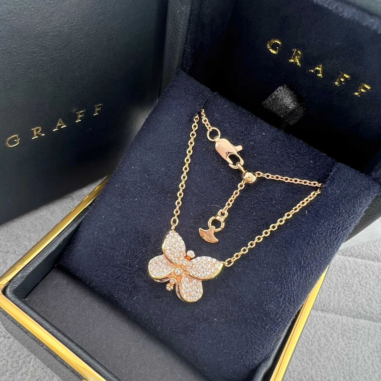 Graff Gold Silver Pavé-Set Butterfly Pendants Two-Tone Construction Necklace 6