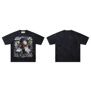Camiseta negra oversize moteada con estampado gráfico y ribete de tachuelas