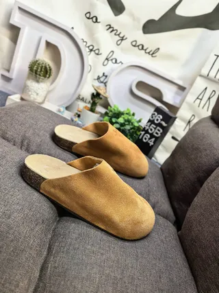 Gray Beige Suede Upper Cork Sole Slippers 9