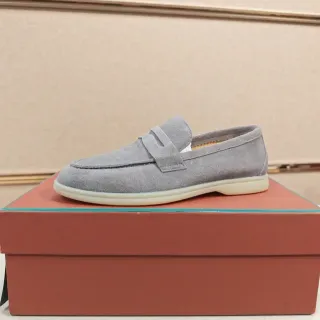 Loafer de camurça cinza com alça penny
