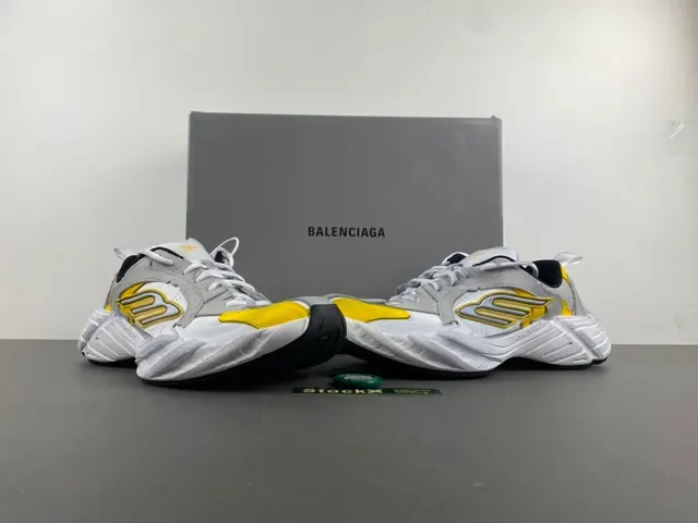 Gray Yellow Oversized Sculpted Midsole Layered Synthetic And Textile Upper Chunky Sneakers 13