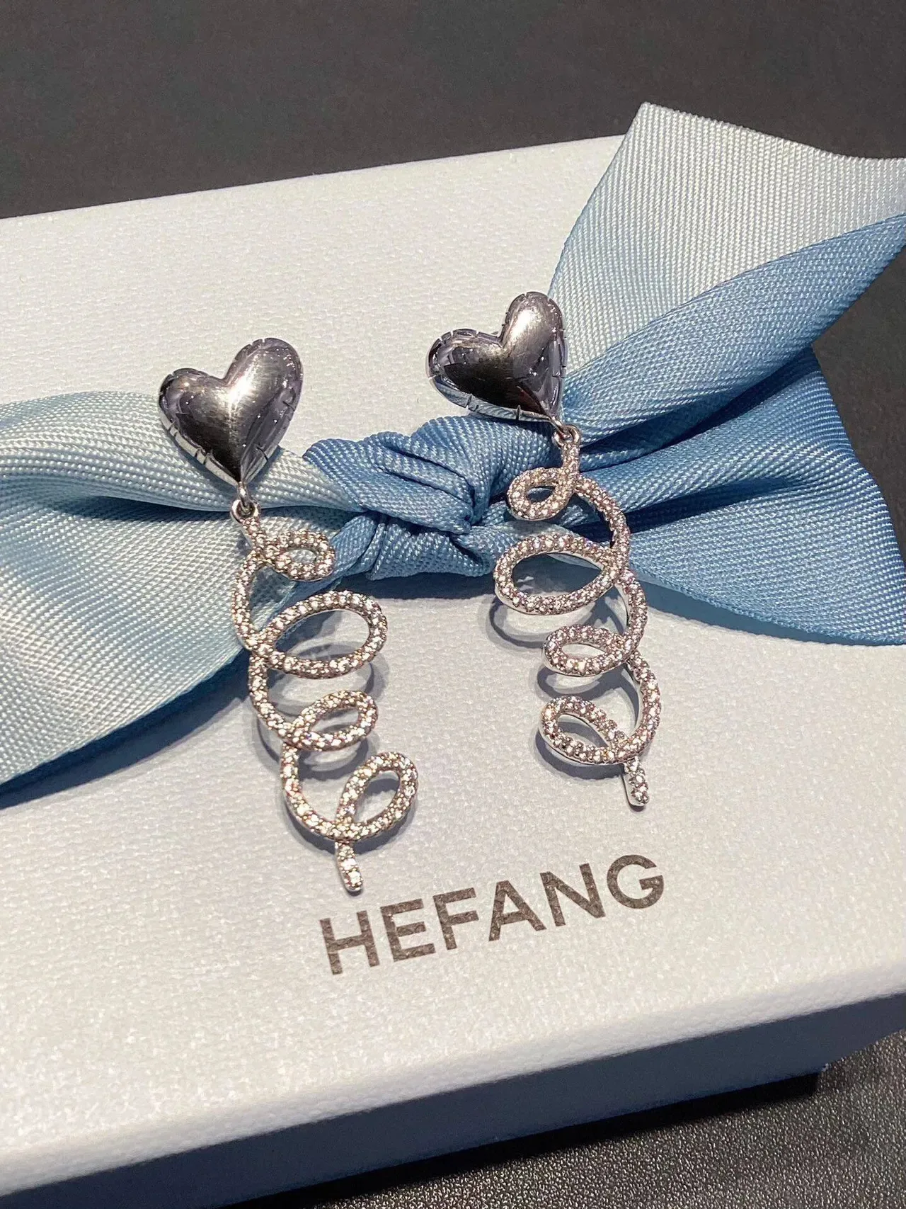 HEFANG Floral Enamel and Crystal Script Earrings 9