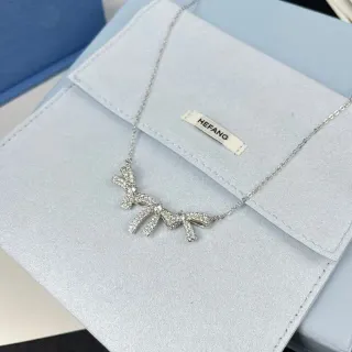HEFANG Pavé ক্রিস্টাল বাউ পেন্ডেন্ট নেকলেস