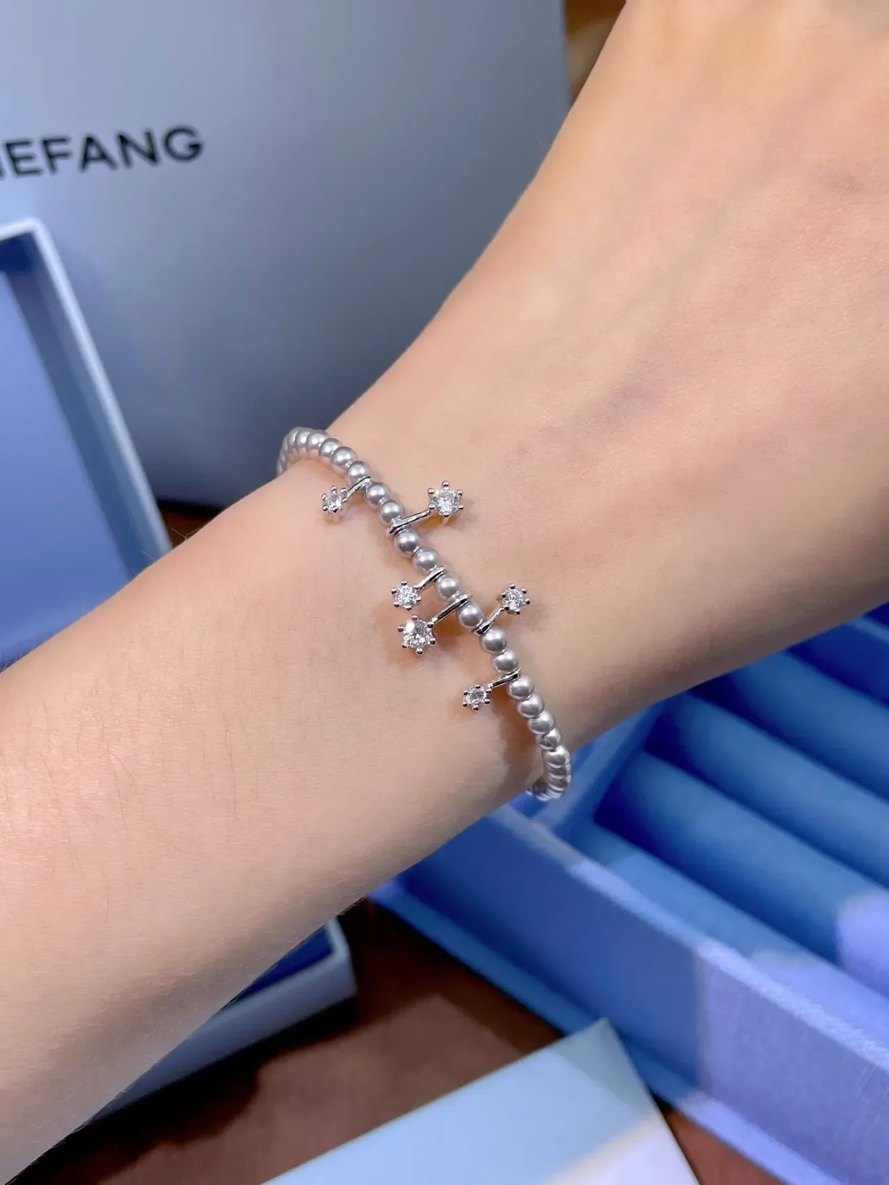 HEFANG Pearl Beaded Crystal Charm Bracelet 5