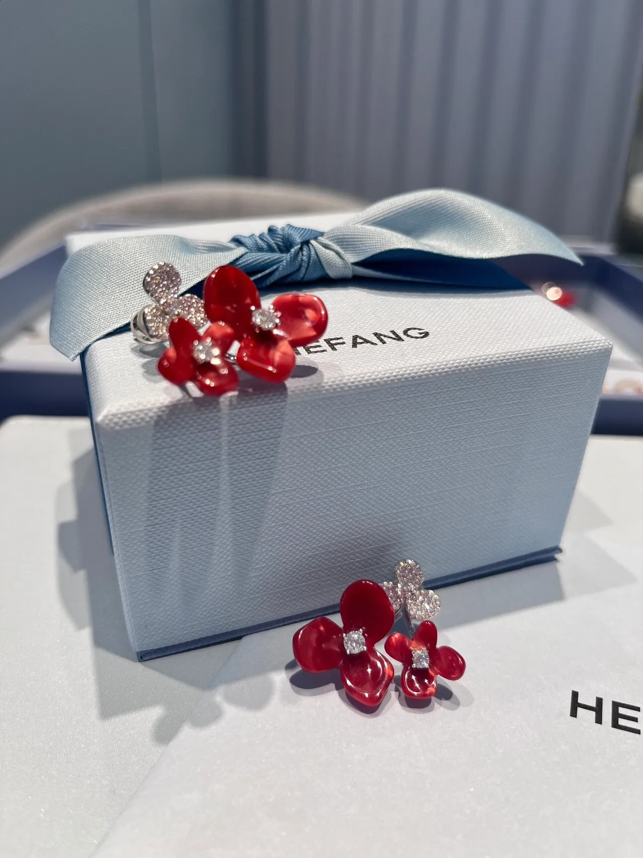 HEFANG Red Floral Crystal Stud Earrings 9