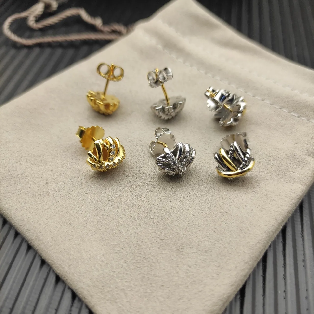 Interwoven Twisted Band Pavé Stud Earrings 2