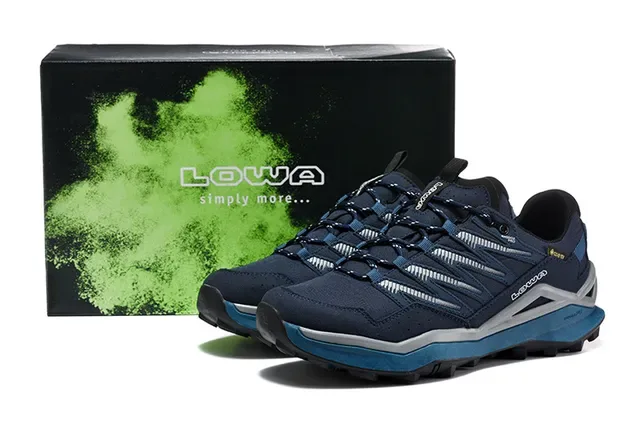 LOWA Black Gray Low-Top Hiking Sneaker GORE-TEX Lined Sneakers 2