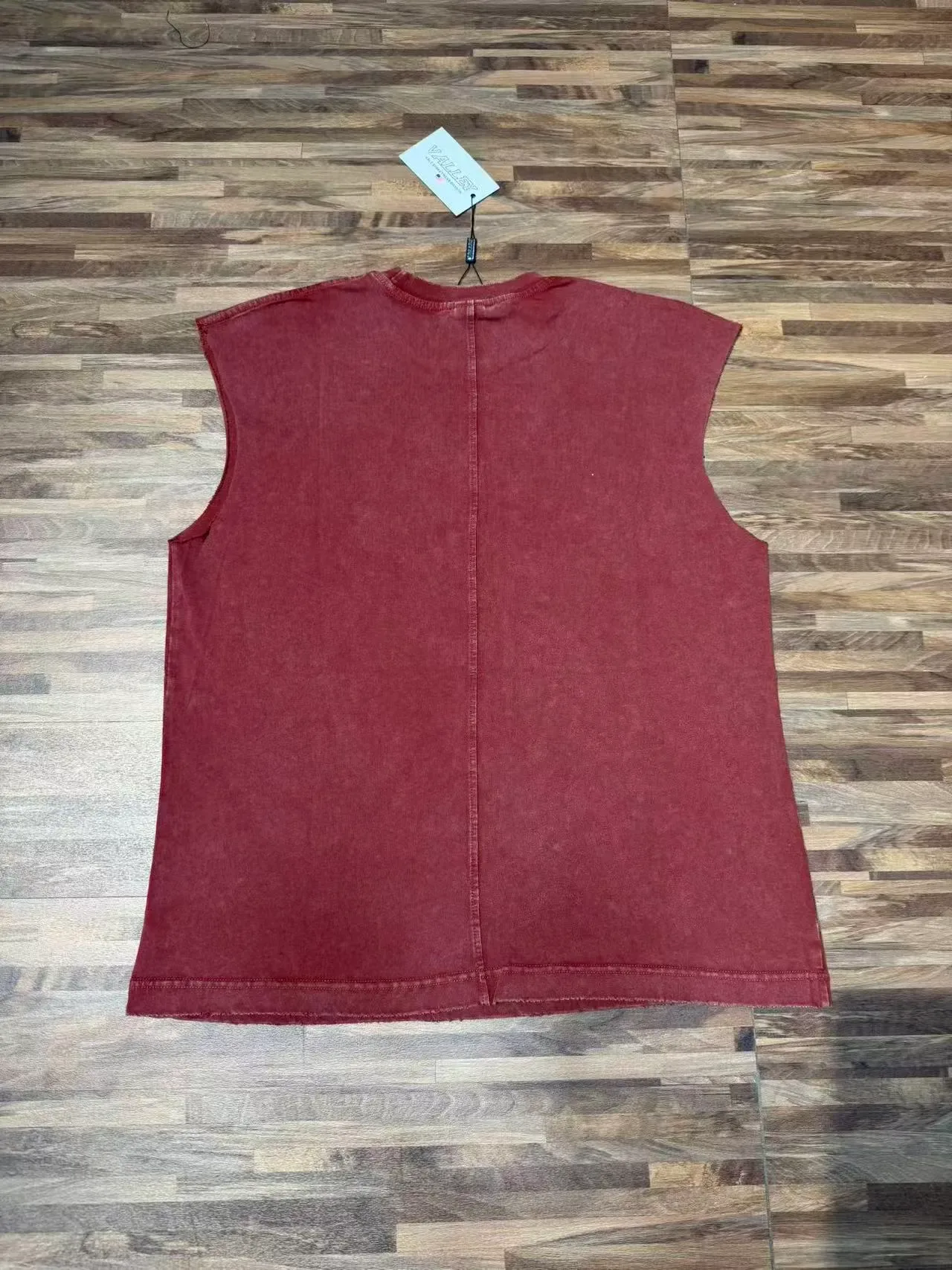 Gilet sans manches avec impression graphique en bordeaux 12