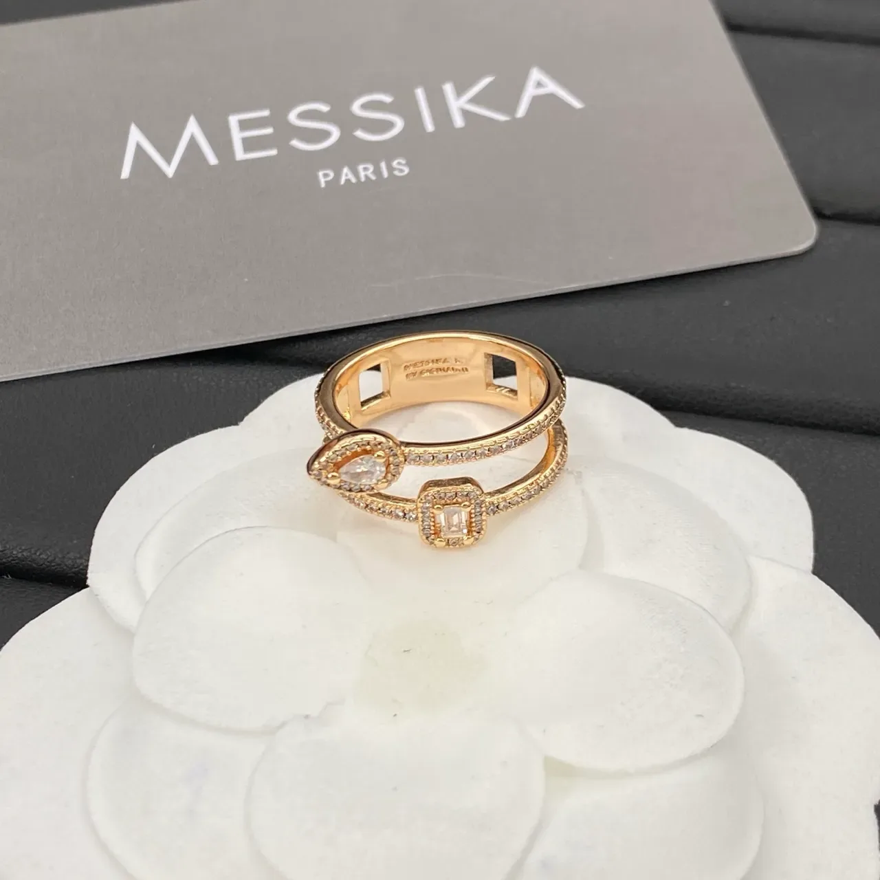 Messika Double-Band Pavé Pear and Emerald-Cut Stone Ring 4