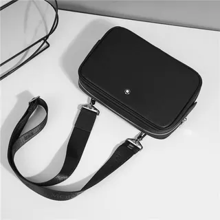 Montblanc काला संरचित आयताकार सिल्हूट बनावट सामग्री मेसेंजर बैग 5