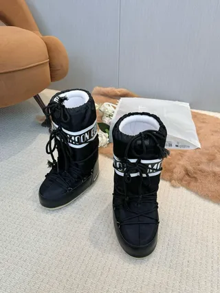 Moon Boot Classic Black White Band Snow Boots 3