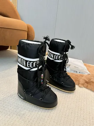 Moon Boot Classic Black White Band Snow Boots 4
