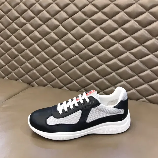 Navy and Gray Mesh-Panelled Minimalist Sneaker 5