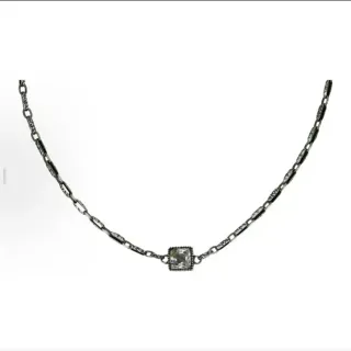 Collier Chaîne de Maillons Oxydée avec Pierres en Bezels Carrés